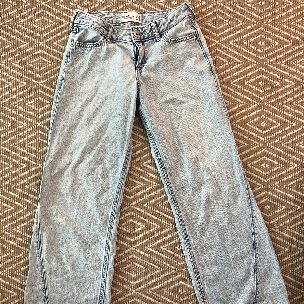 Abercrombie kids low rise baggy jeans